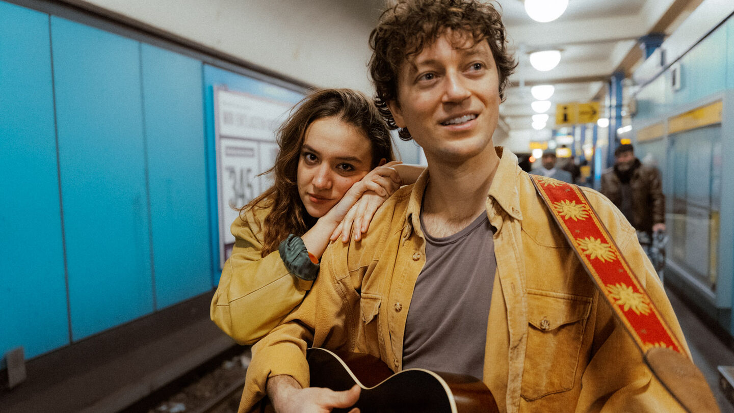 SCOTT___LILA__Closeup_1__Photo_by_Lex_Koenig_