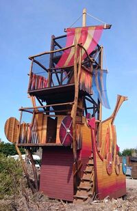 Holzgestaltung-Bergmann-Chateau_d_arvid-Rutschenturm-_3_