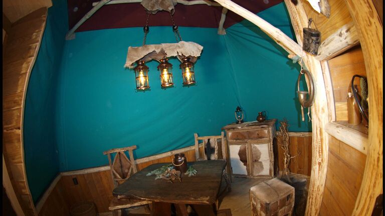 Gildenlager_im_Behuetum