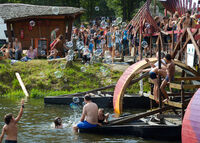 Folklorum_16_Neisse_mit_Seifenblasen