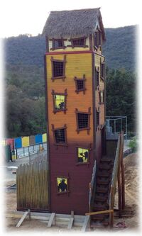 2014_Kuenstlerische_Holzgestaltung_Bergmann_Pachaccaid_FR__1_