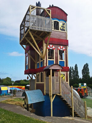 2017_Holzgestaltung_Bergmann_Haute_Coutures__5_