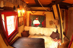 Abenteuer-Freizeitpark Kulturinsel Einsiedel Baumhaus-Hotel Holzgestaltung Bergmann Abenteuer-Freizeitpark Kulturinsel Einsiedel Baumhaus-Hotel Holzgestaltung Bergmann