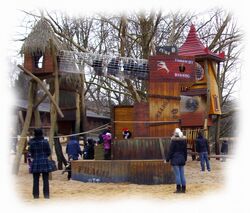 Koeln Zoo Spiellandschaft Kuenstlerische Holzgestaltung Kulturinsel Einsiedel 2013