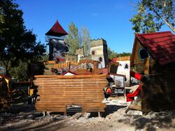 Les_Chenes_Piratenburg_08_Kuenstlerische_Holzgestaltung_Juergen_Bergmann_Kulturinsel_Einsiedel